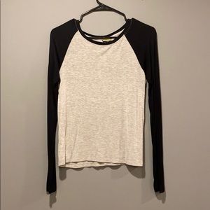 long sleeve t-shirt